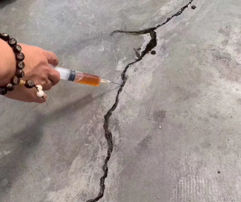 华容混凝土裂缝修补技术详解​